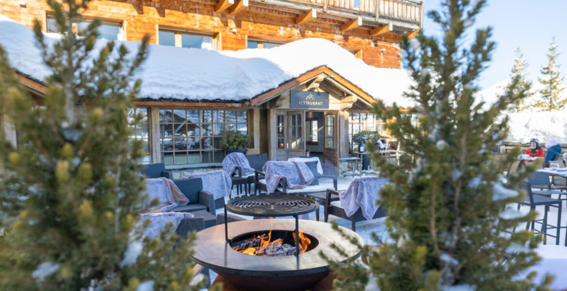 Отель Grand Hôtel Au Rond Point des Pistes
